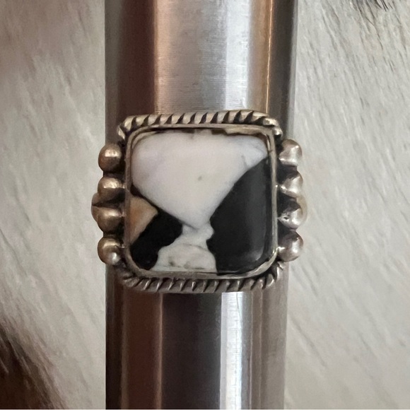 ❤️ White Buffalo Turquoise Square 925 Ring Navajo Style Matte ADJ SZ 5 to 7.5 - Picture 8 of 15